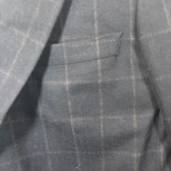 Brooks Brothers Madision 1818 Navy Blue Checked Pattern Mens Blazer  2 Button 42 - Picture 5 of 16